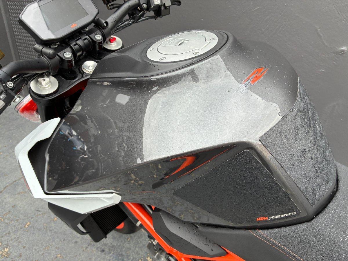 2018 KTM SUPER ADVENTURE S DUAL SPORTS