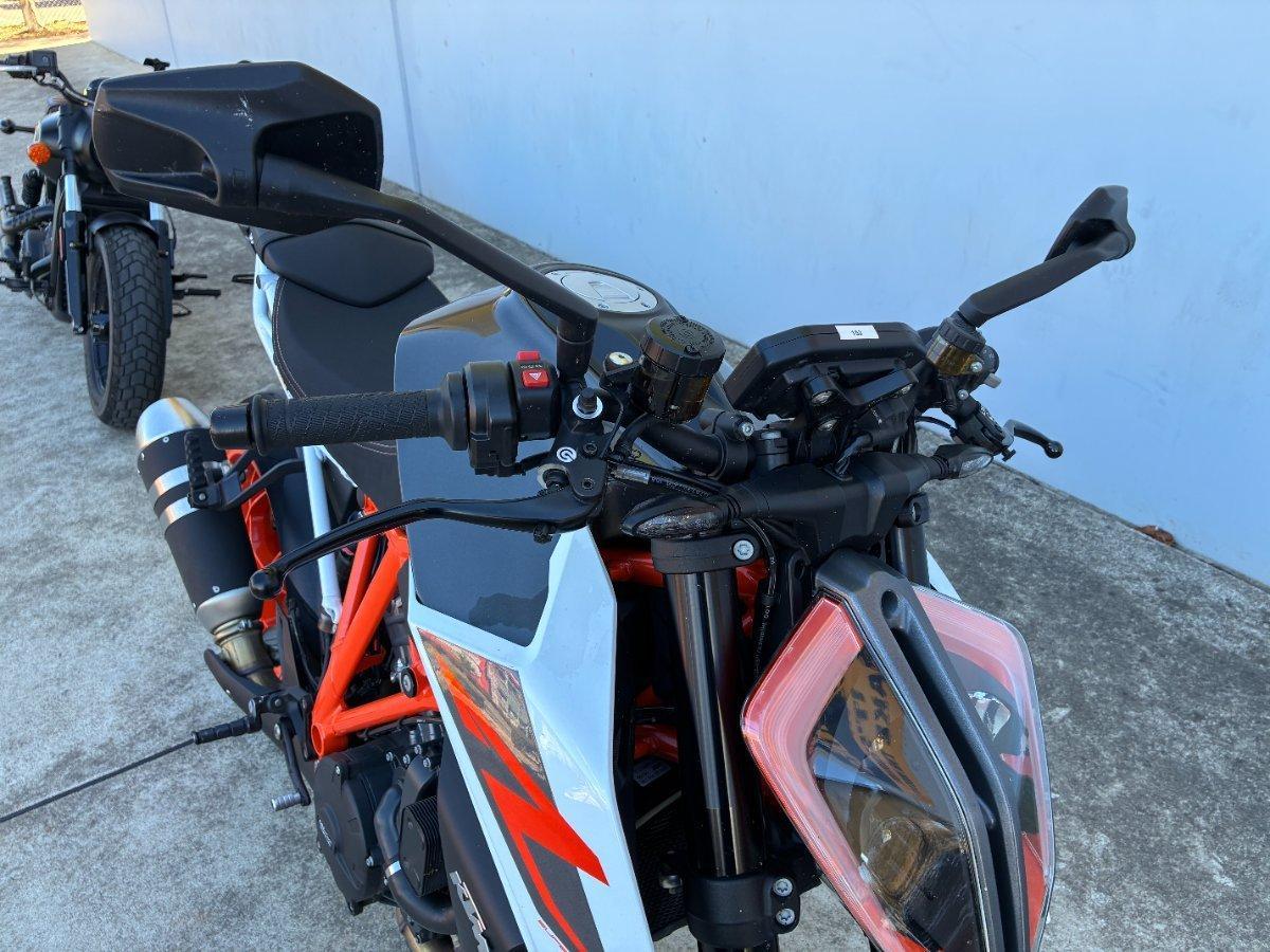 2018 KTM SUPER ADVENTURE S DUAL SPORTS