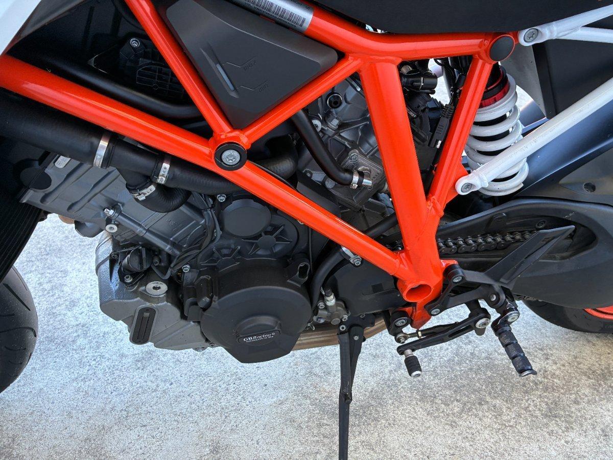 2018 KTM SUPER ADVENTURE S DUAL SPORTS