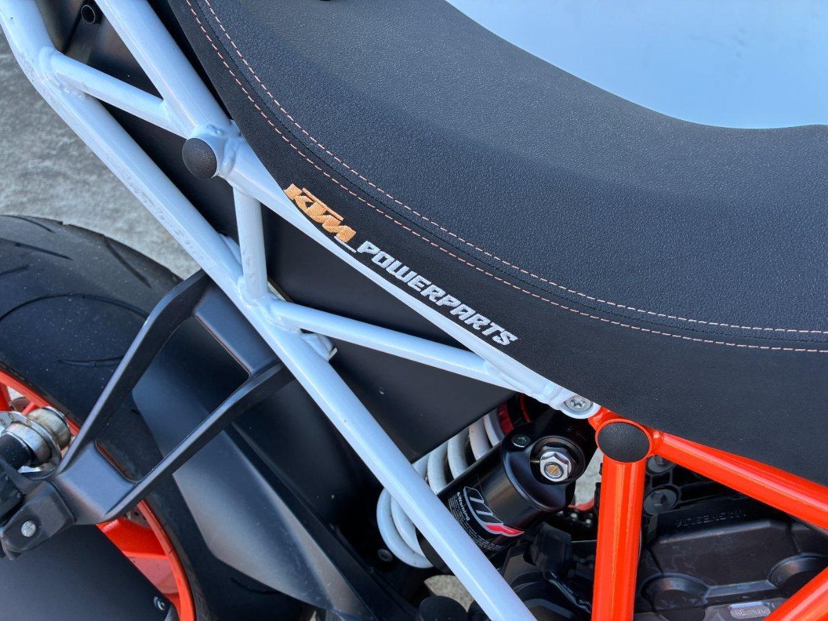 2018 KTM SUPER ADVENTURE S DUAL SPORTS
