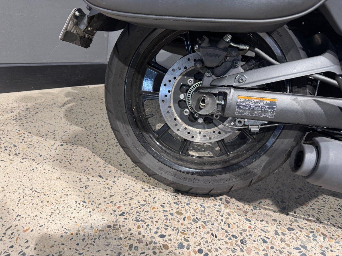 2022 KAWASAKI VULCAN S CAFE CRUISER