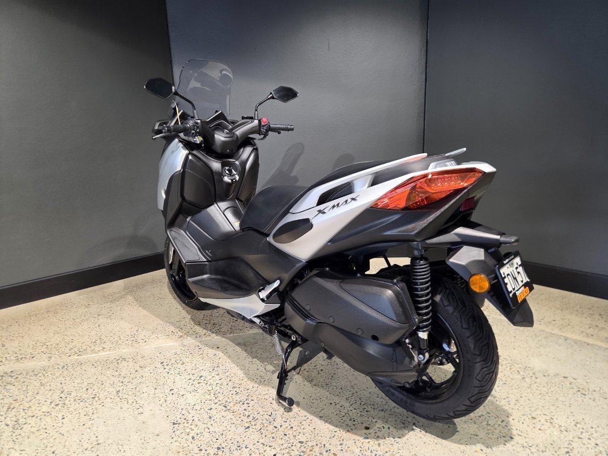 2018 YAMAHA XMAX 300 (CZD300A) SCOOTER
