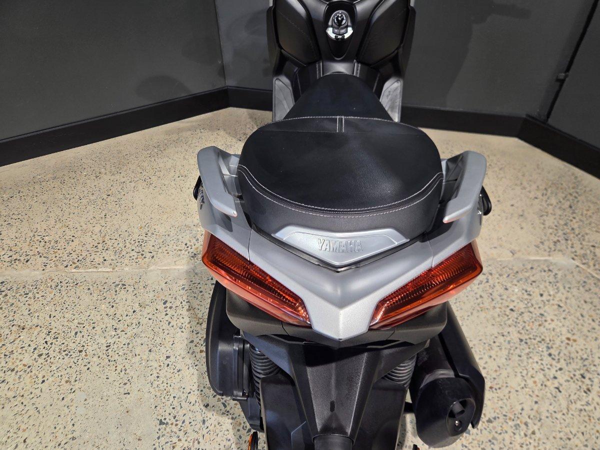 2018 YAMAHA XMAX 300 (CZD300A) SCOOTER