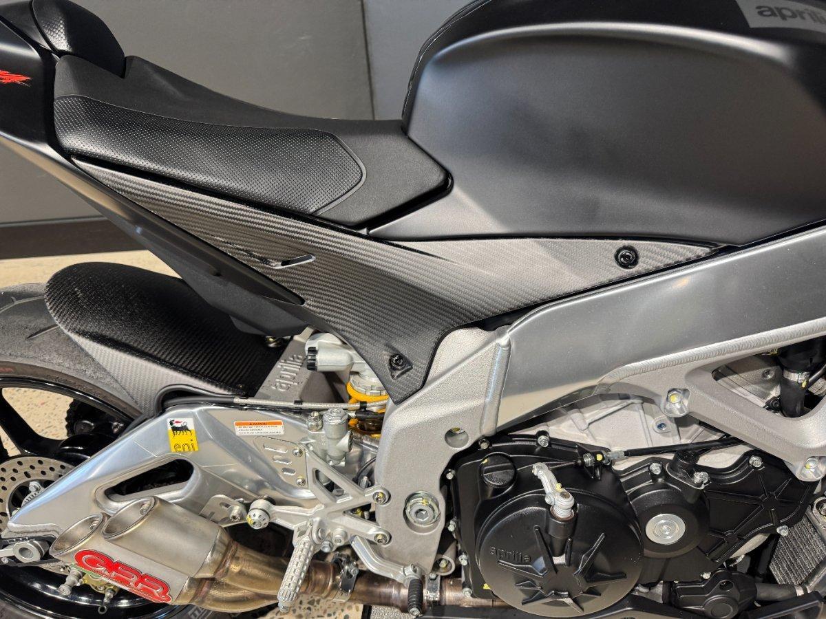 2013 APRILIA TUONO V4 R SPORTS