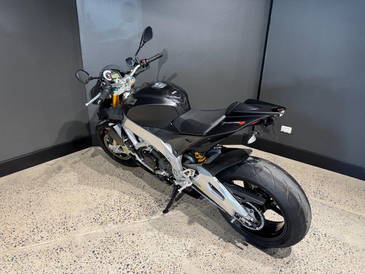 2013 APRILIA TUONO V4 R SPORTS