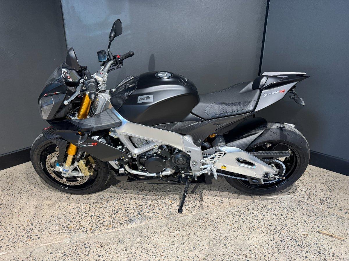 2013 APRILIA TUONO V4 R SPORTS