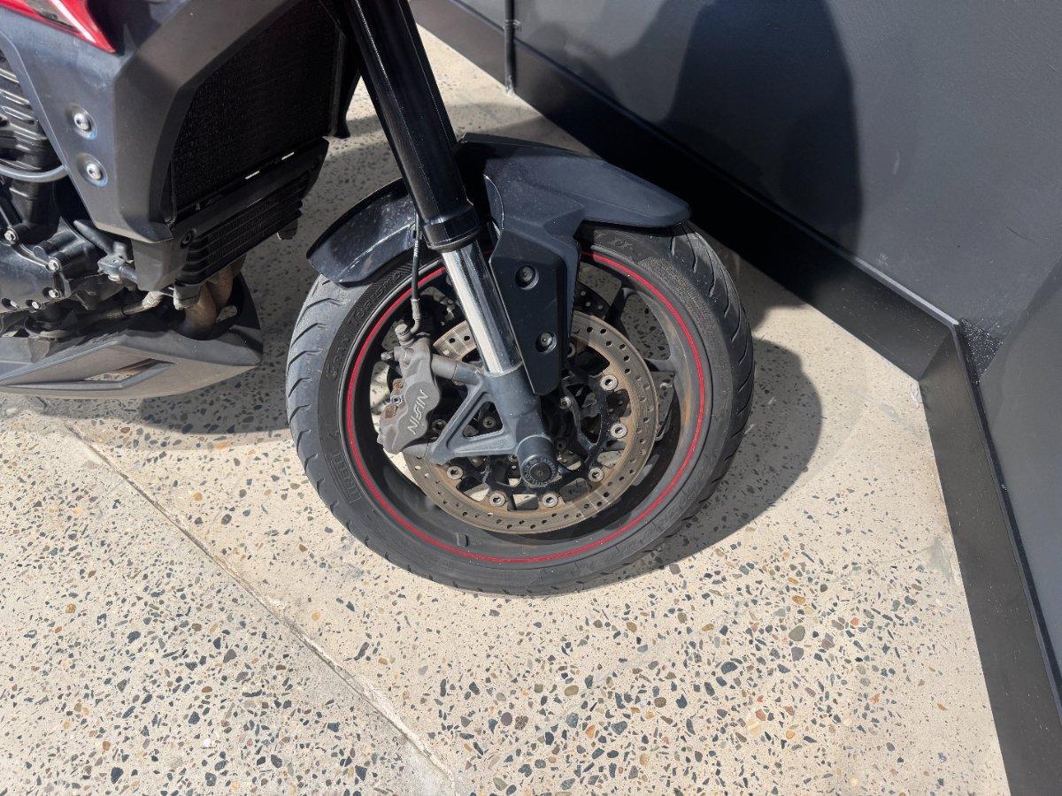 2013 TRIUMPH TIGER 1050 SE (ABS) SPORTS