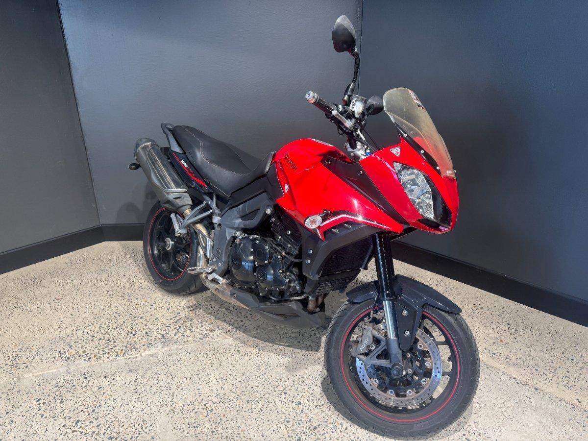 2013 TRIUMPH TIGER 1050 SE (ABS) SPORTS