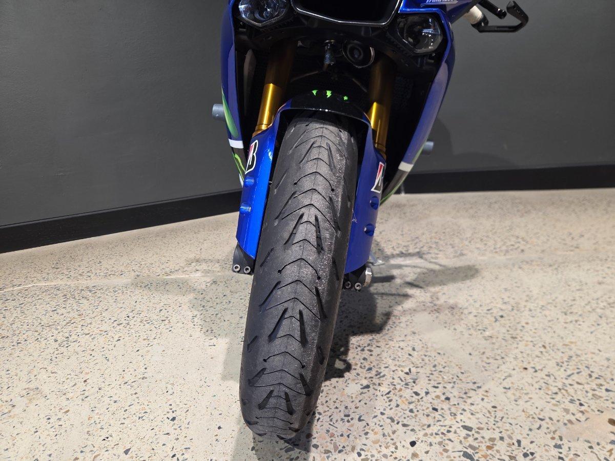 2016 YAMAHA YZF-R1 SPORTS