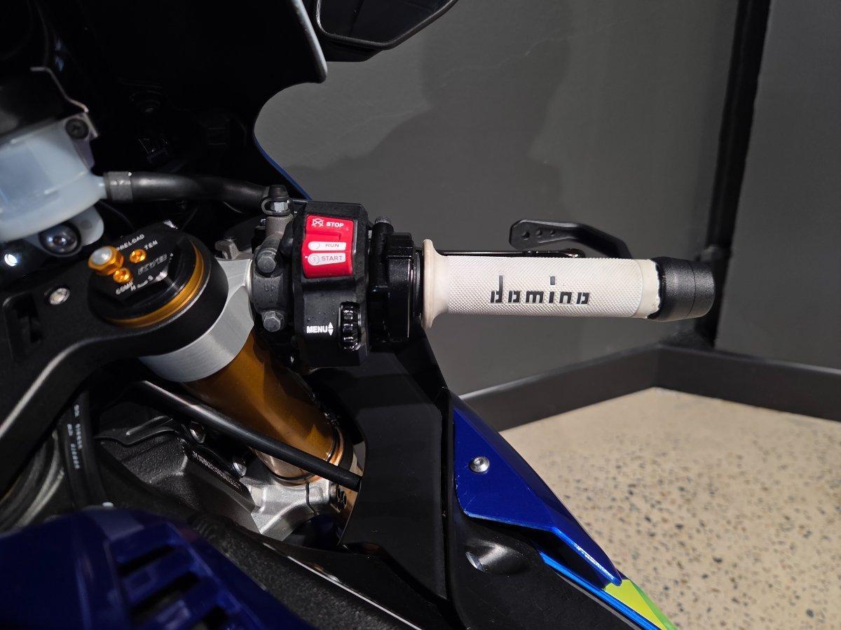 2016 YAMAHA YZF-R1 SPORTS