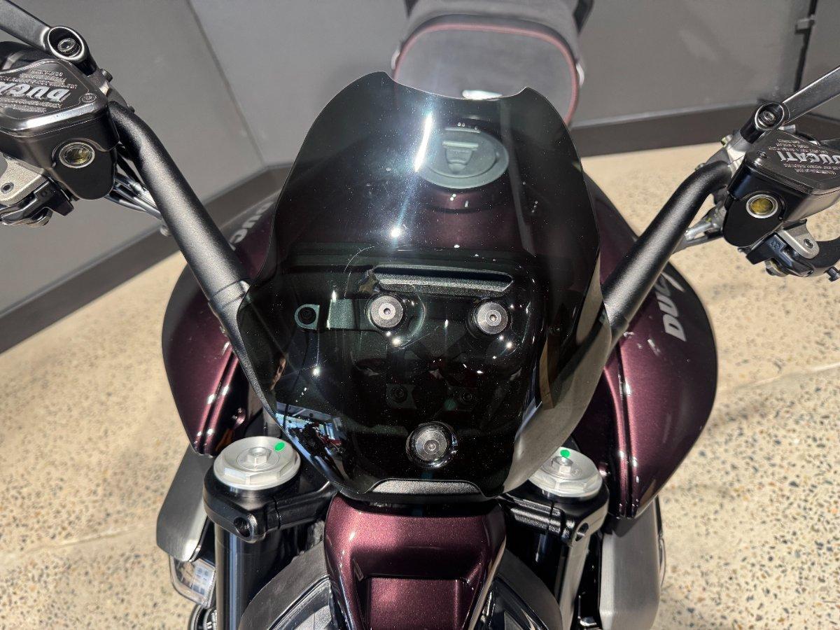 2026 DUCATI XDIAVEL V4 CRUISER