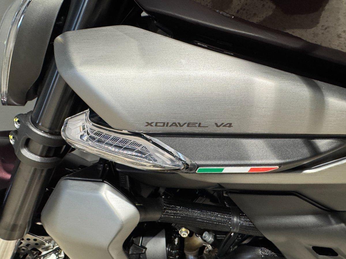 2026 DUCATI XDIAVEL V4 CRUISER