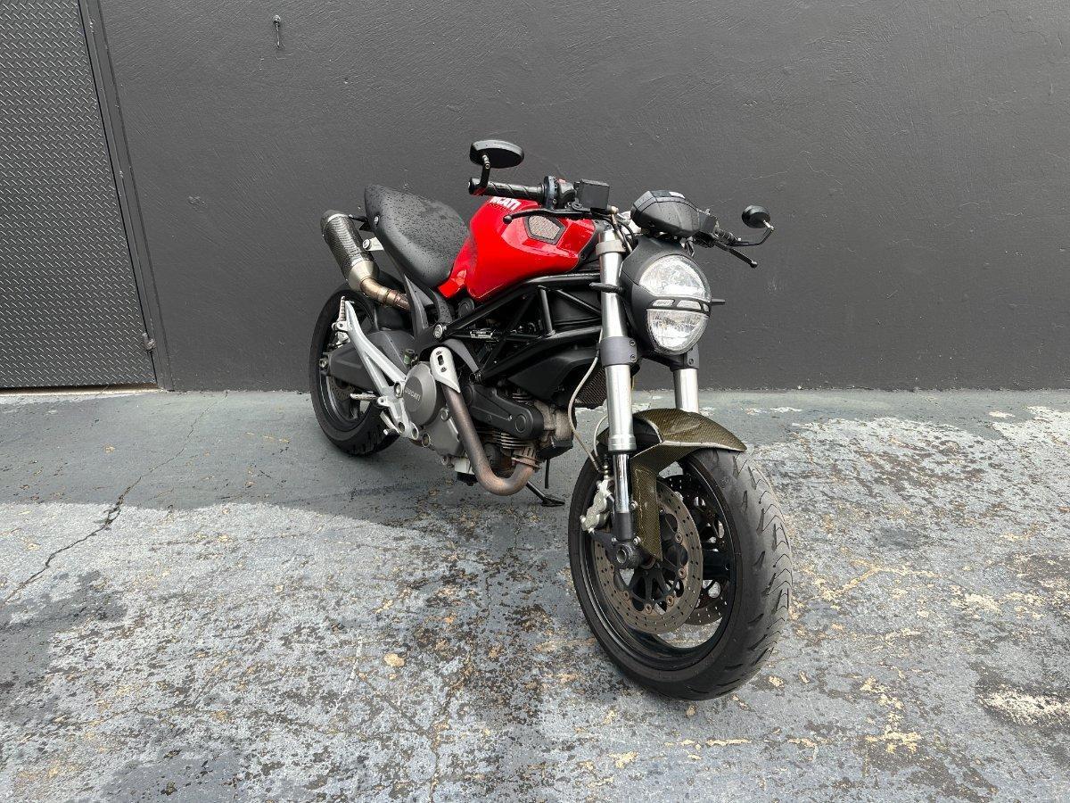 2008 DUCATI MONSTER 696 ROAD