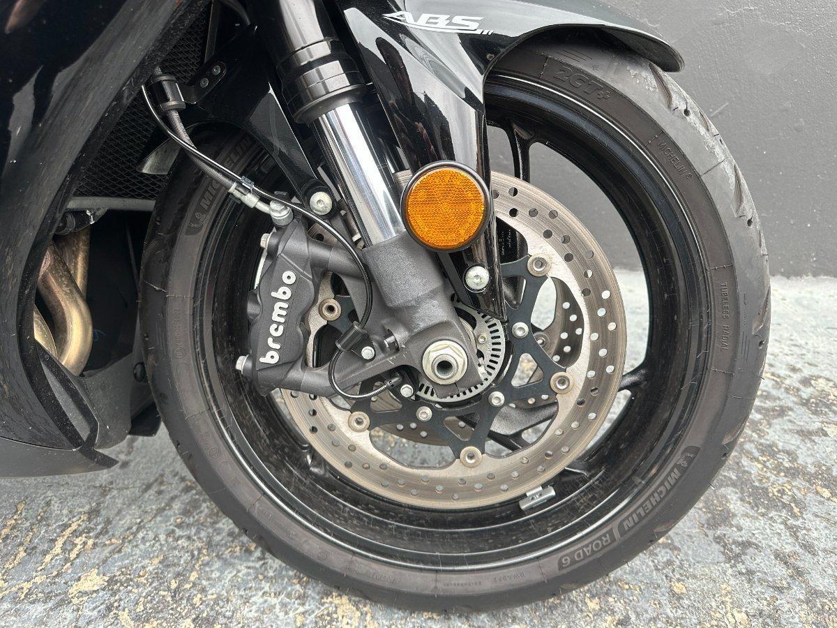 2021 SUZUKI GSX-S1000F ROAD
