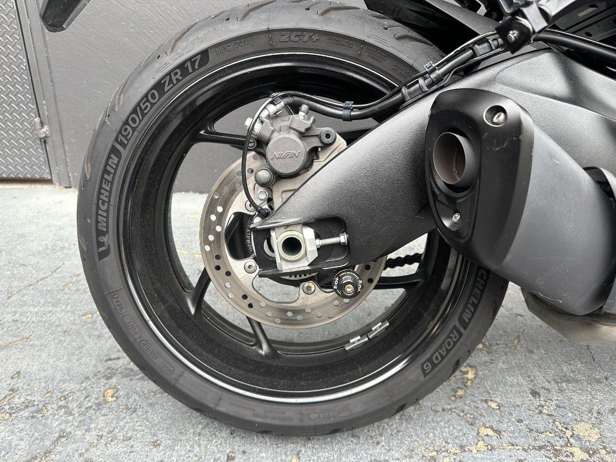 2021 SUZUKI GSX-S1000F ROAD