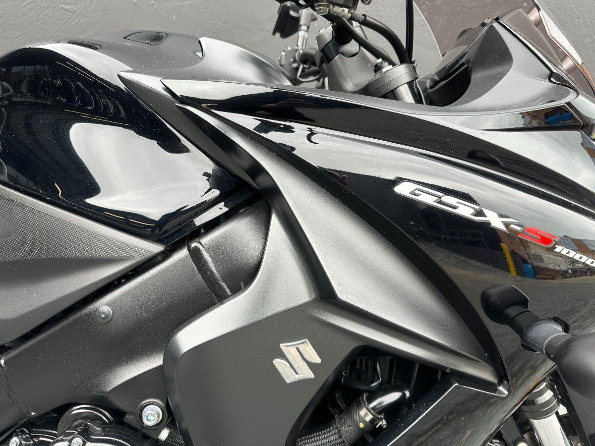 2021 SUZUKI GSX-S1000F ROAD