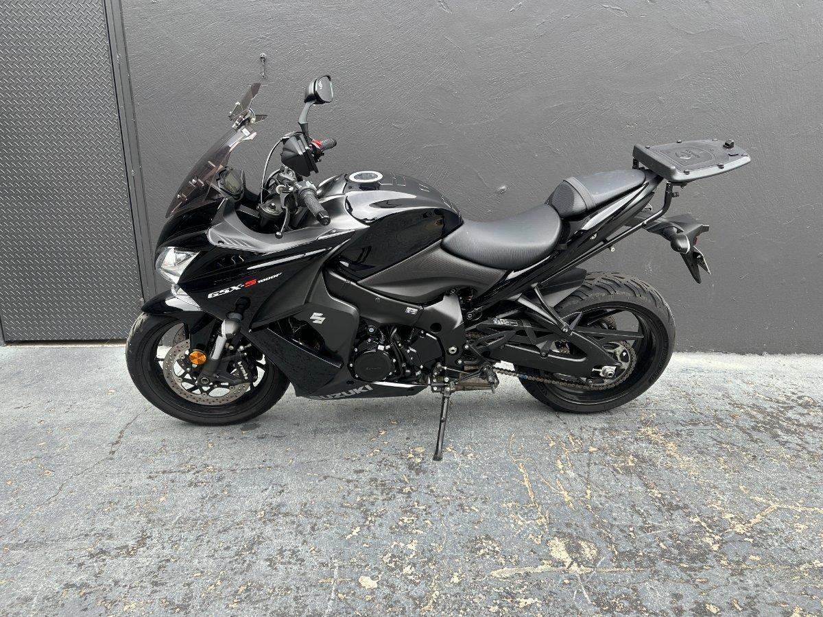 2021 SUZUKI GSX-S1000F ROAD