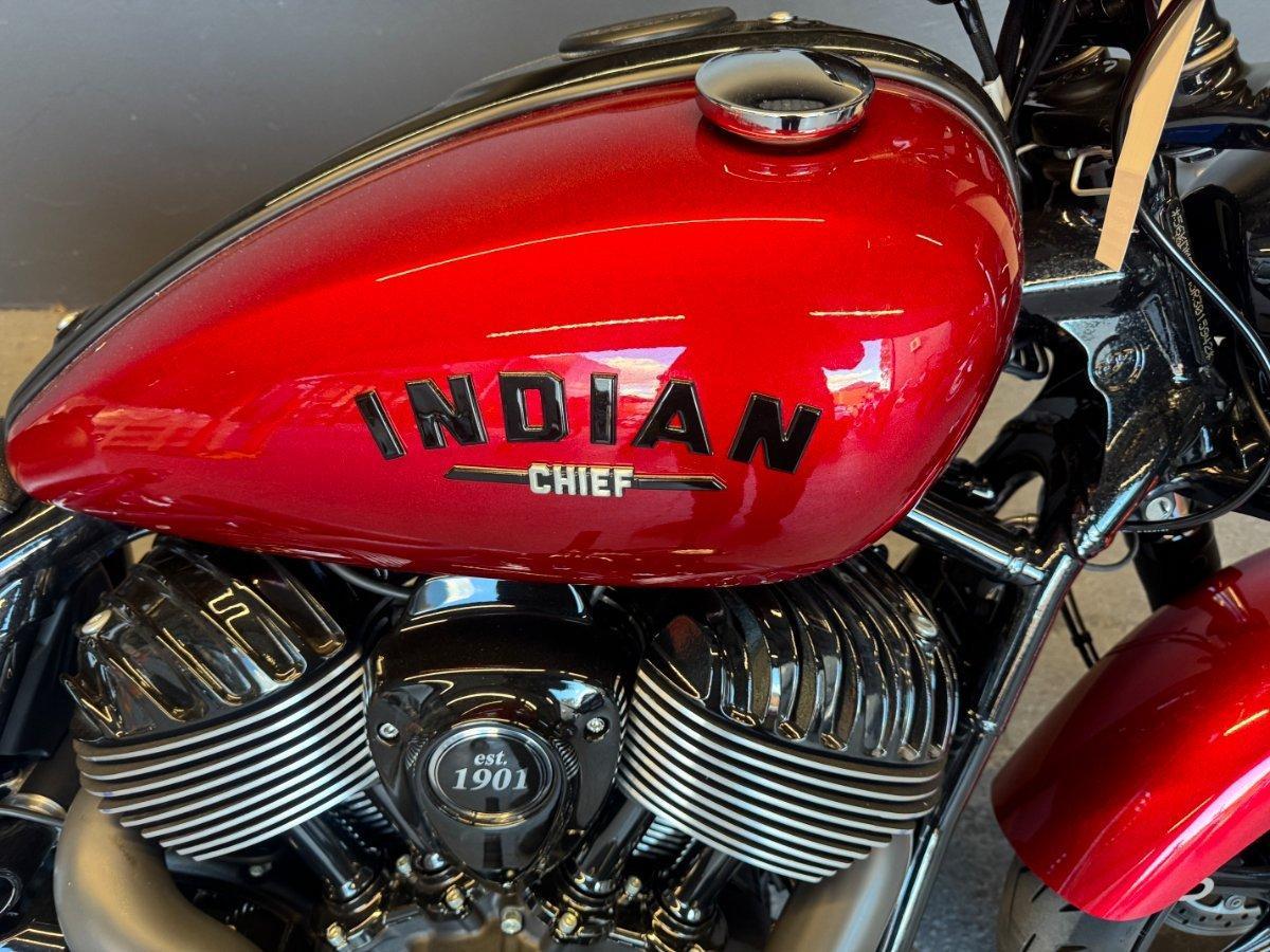 2025 INDIAN CHALLENGER ELITE ROAD