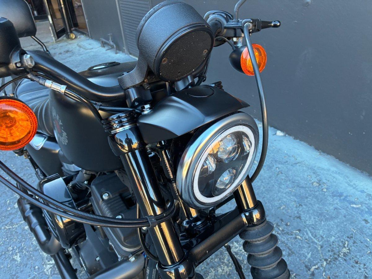 2019 HARLEY-DAVIDSON XL883N IRON 883 CRUISER