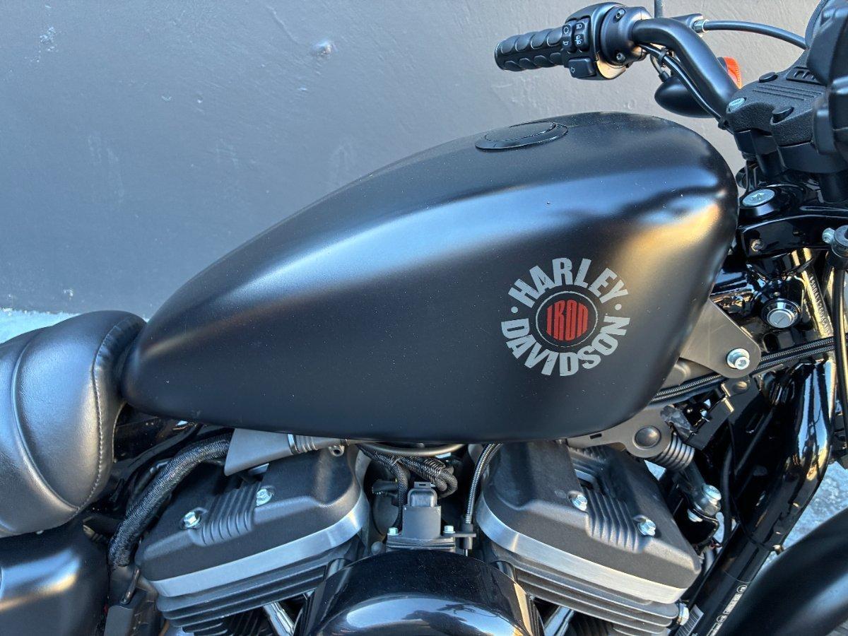 2019 HARLEY-DAVIDSON XL883N IRON 883 CRUISER