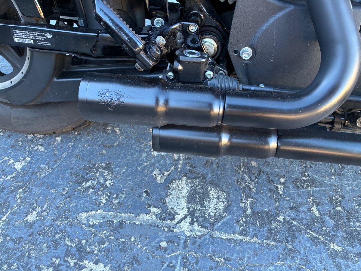 2019 HARLEY-DAVIDSON XL883N IRON 883 CRUISER