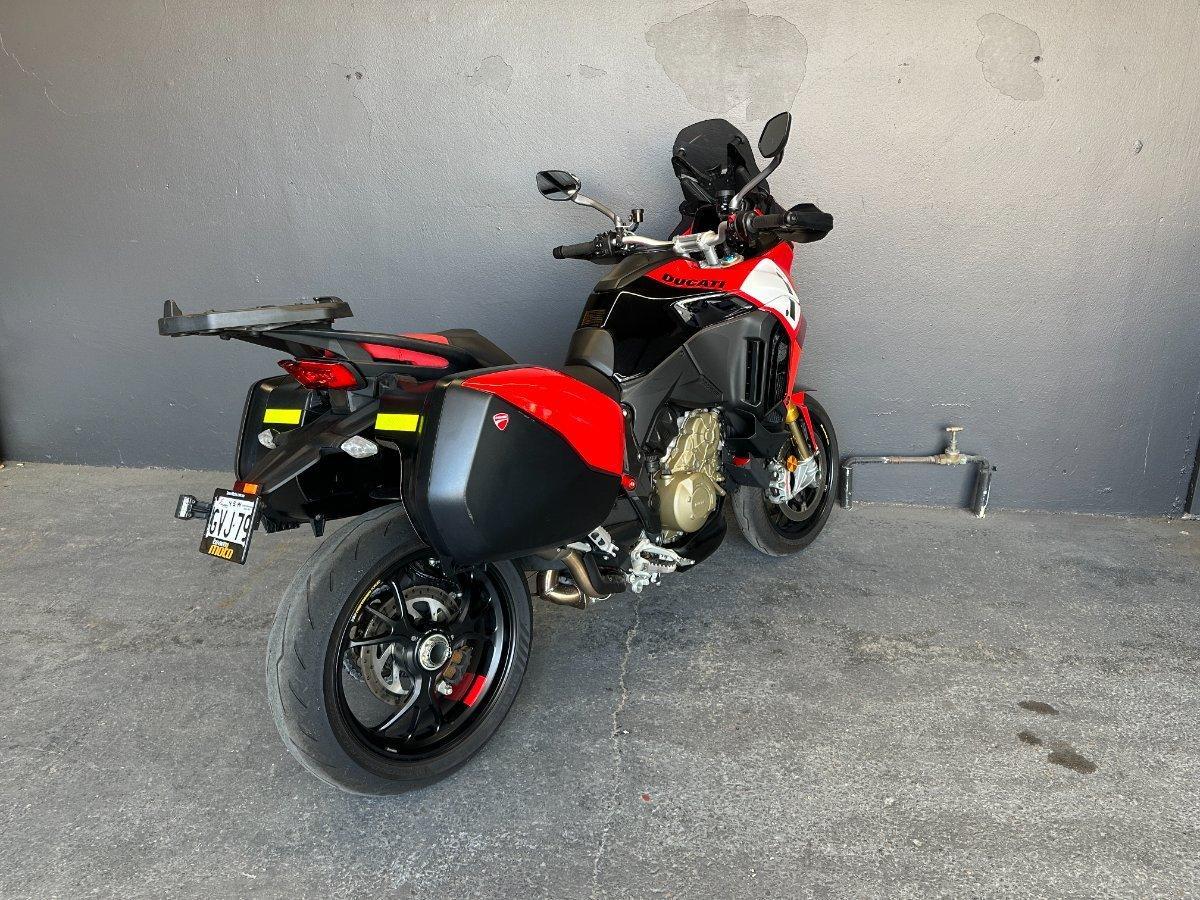 2022 DUCATI MULTISTRADA V4 PIKES PEAK DUAL SPORTS