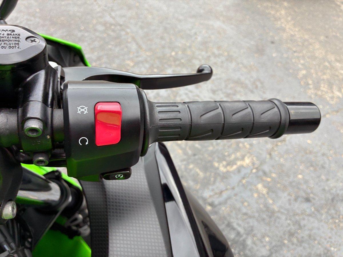 2023 KAWASAKI NINJA 400 SE SPORTS