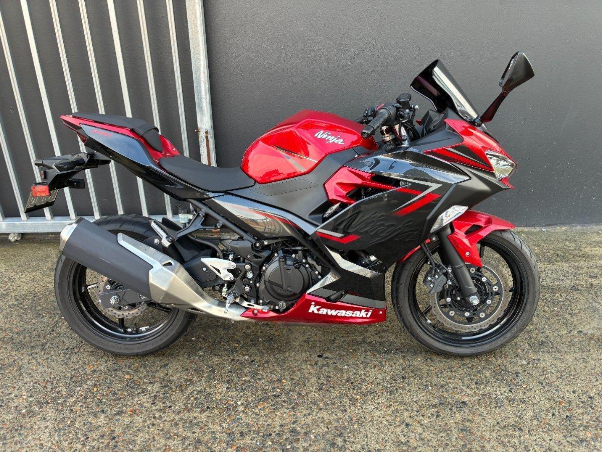 2018 KAWASAKI NINJA 400 SPORTS