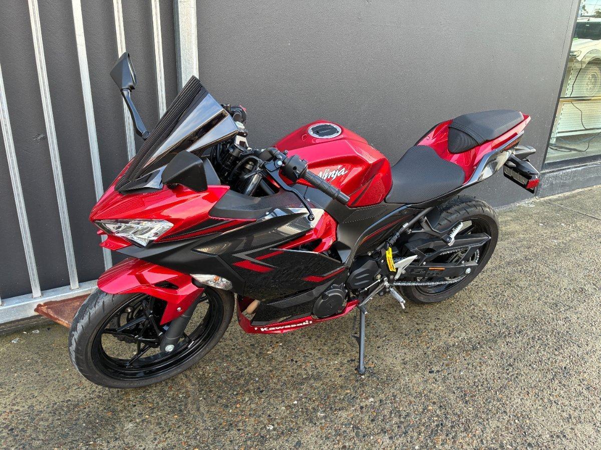2018 KAWASAKI NINJA 400 SPORTS