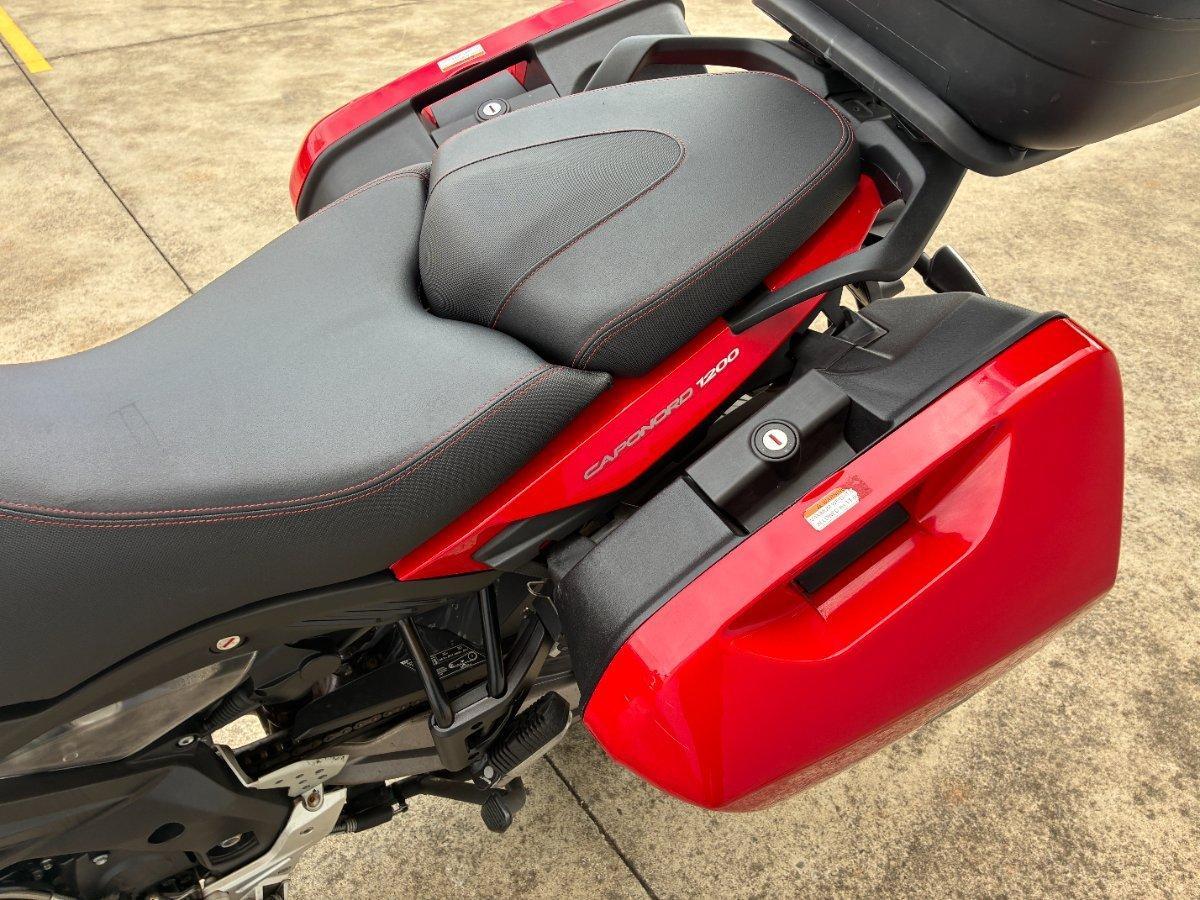 2015 APRILIA CAPONORD 1200 DUAL SPORTS