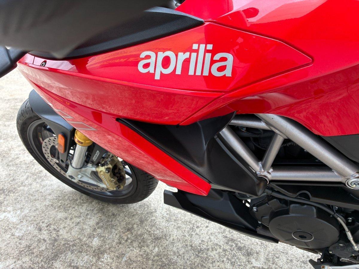 2015 APRILIA CAPONORD 1200 DUAL SPORTS