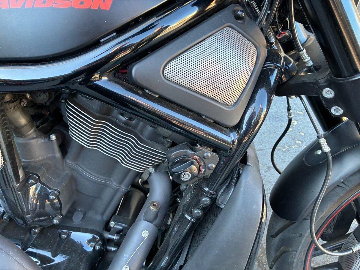 2013 HARLEY-DAVIDSON VRSCDX NIGHT ROD SPECIAL CRUISER