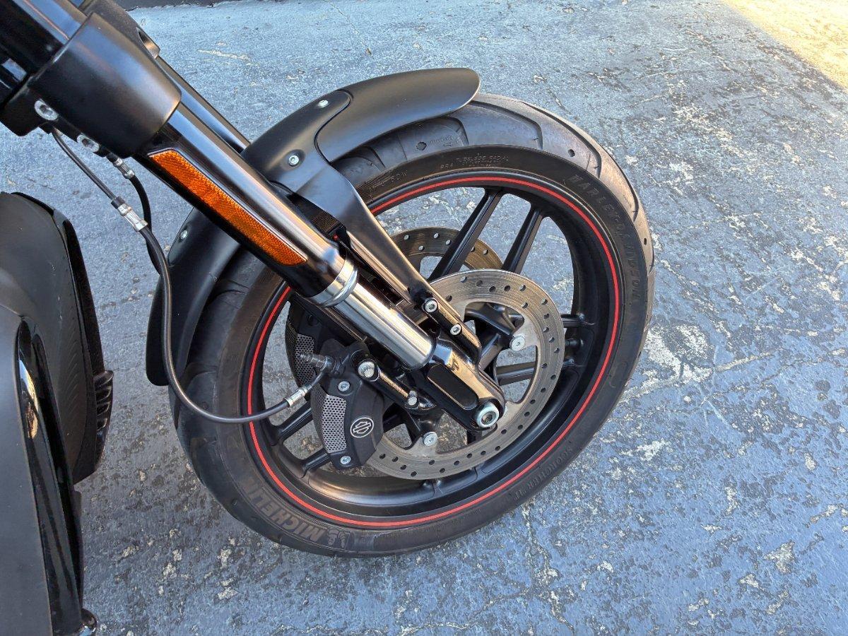 2013 HARLEY-DAVIDSON VRSCDX NIGHT ROD SPECIAL CRUISER