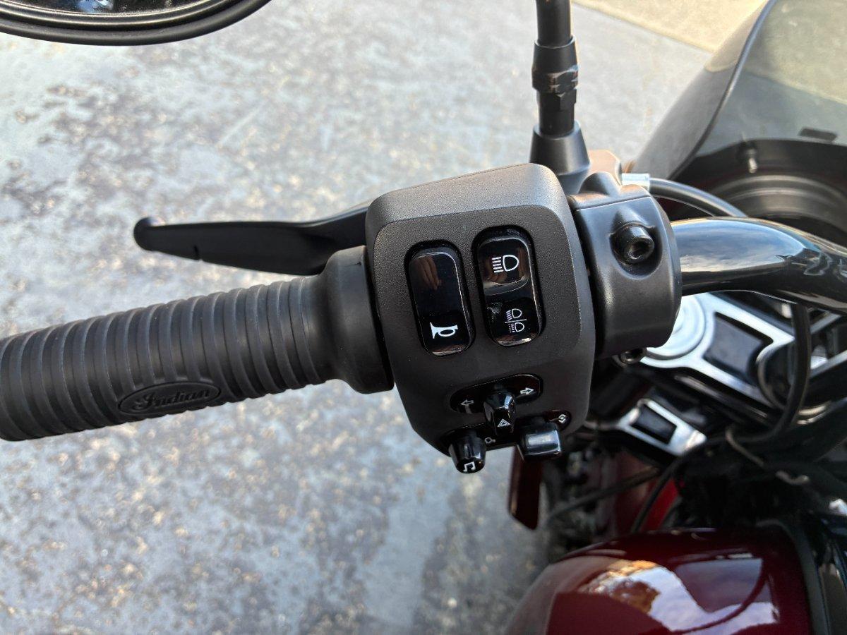 2025 INDIAN SPORT CHIEF CRUISER