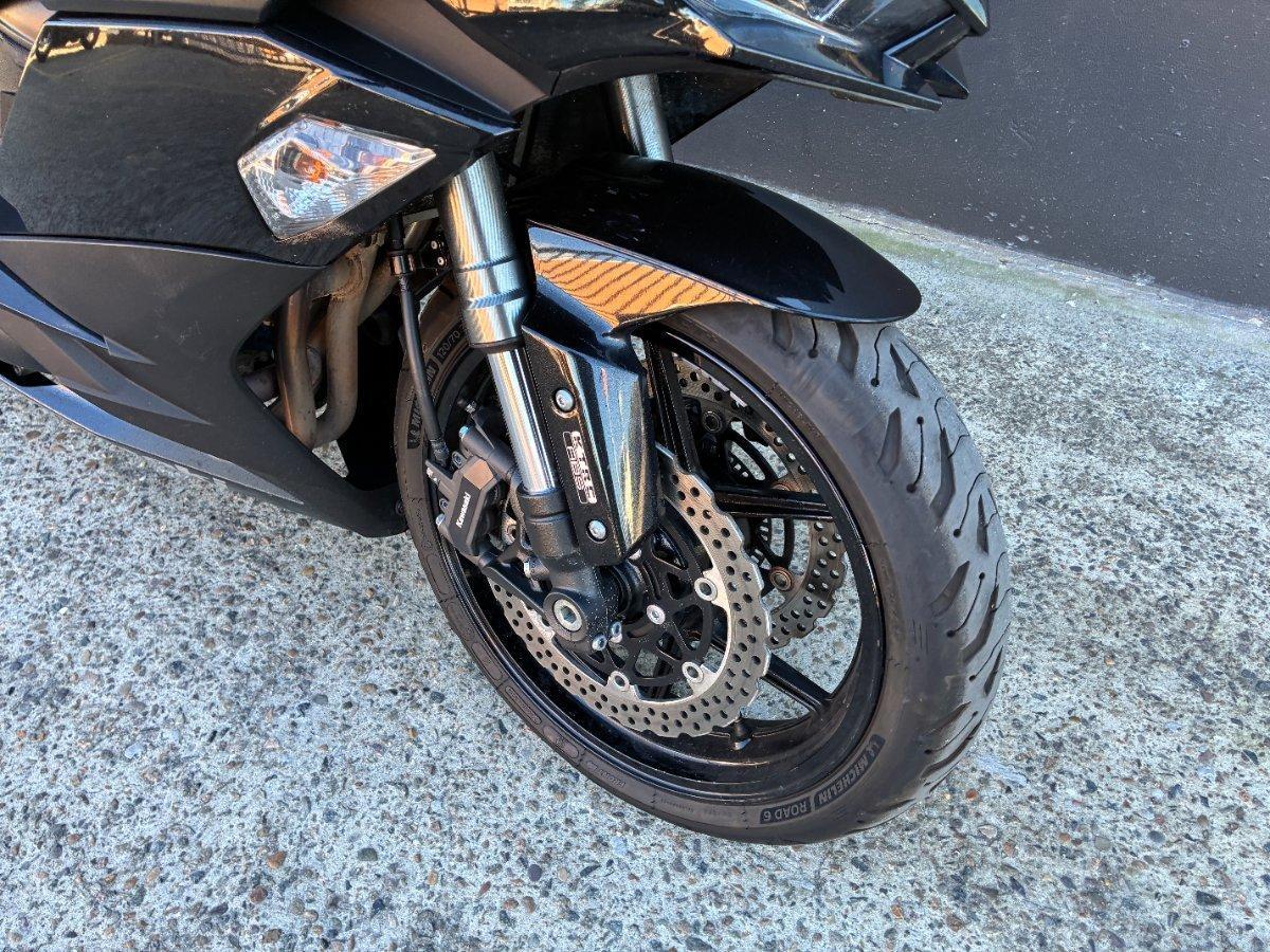 2018 KAWASAKI NINJA 1000 SPORTS