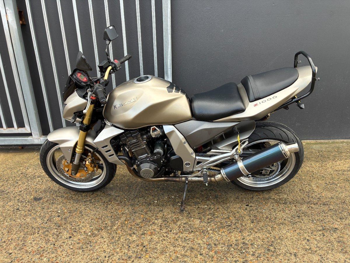 2004 KAWASAKI Z1000 ROAD