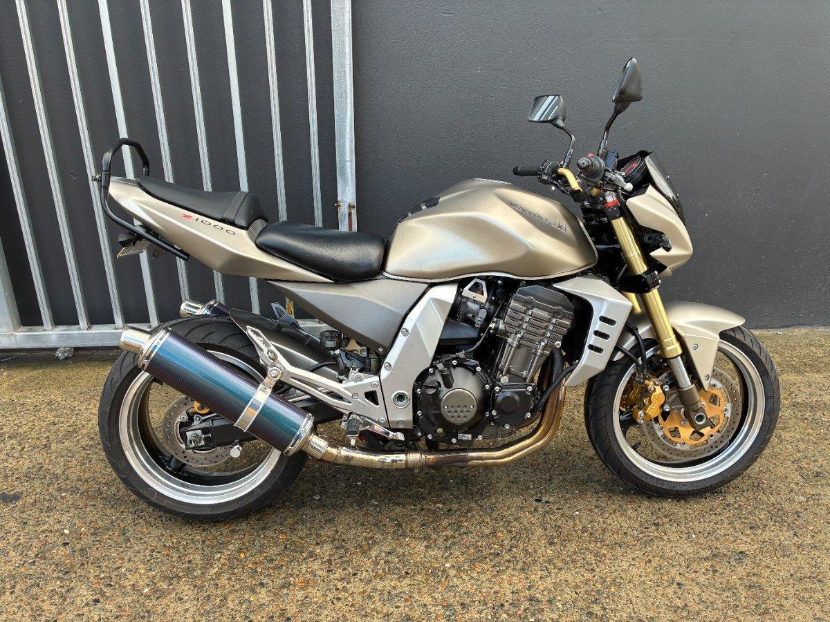 2004 KAWASAKI Z1000 ROAD