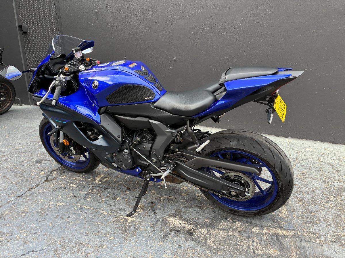 2023 YAMAHA YZF-R7LA SPORTS