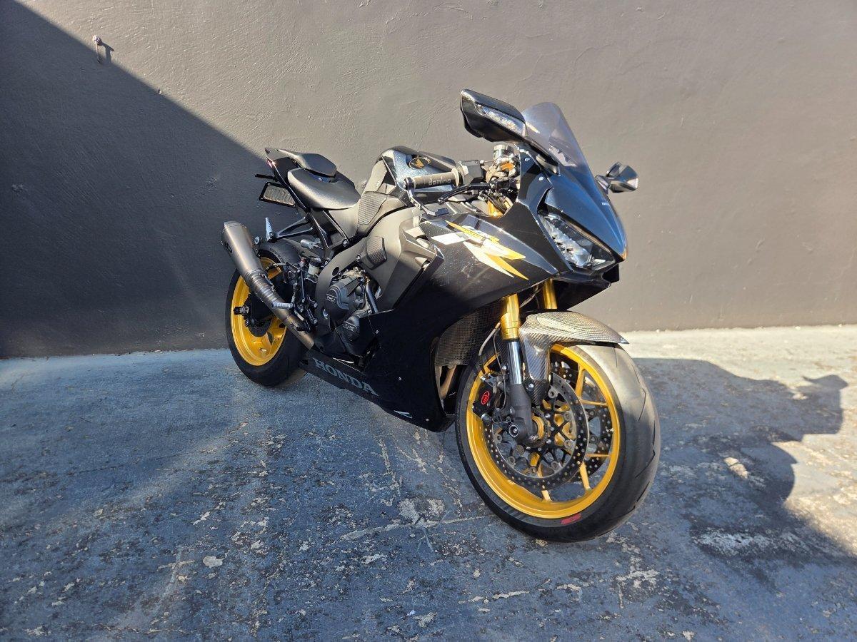 2016 HONDA CBR1000RR (FIREBLADE) SPORTS