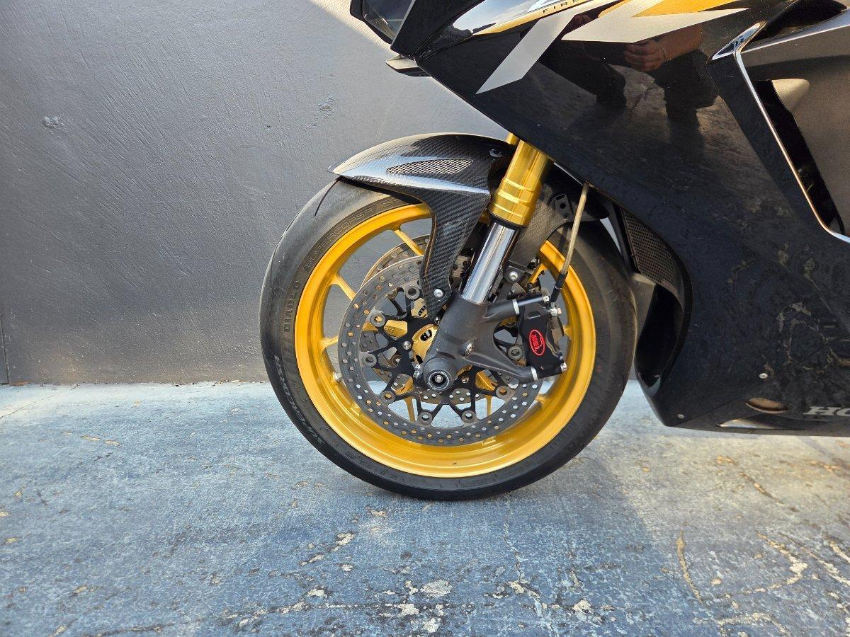 2016 HONDA CBR1000RR (FIREBLADE) SPORTS