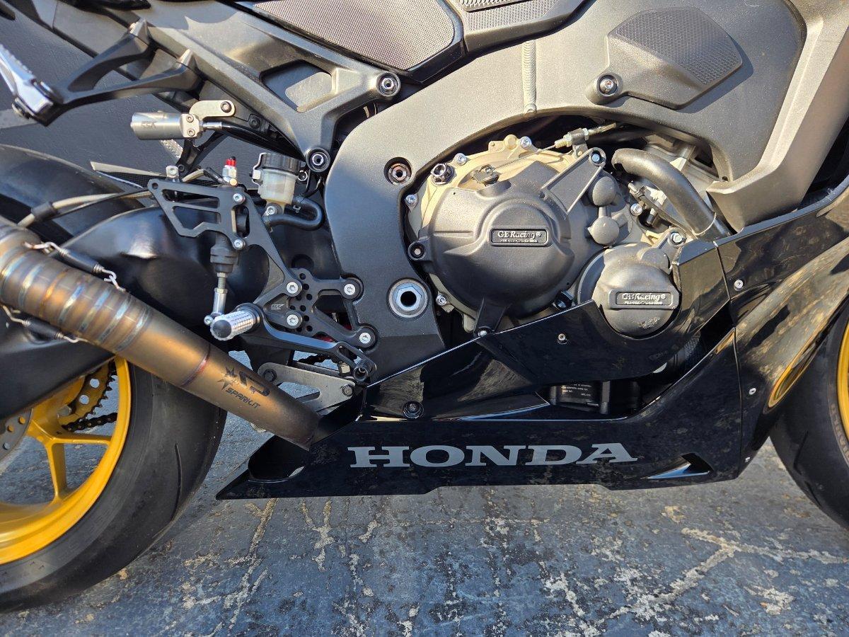 2016 HONDA CBR1000RR (FIREBLADE) SPORTS