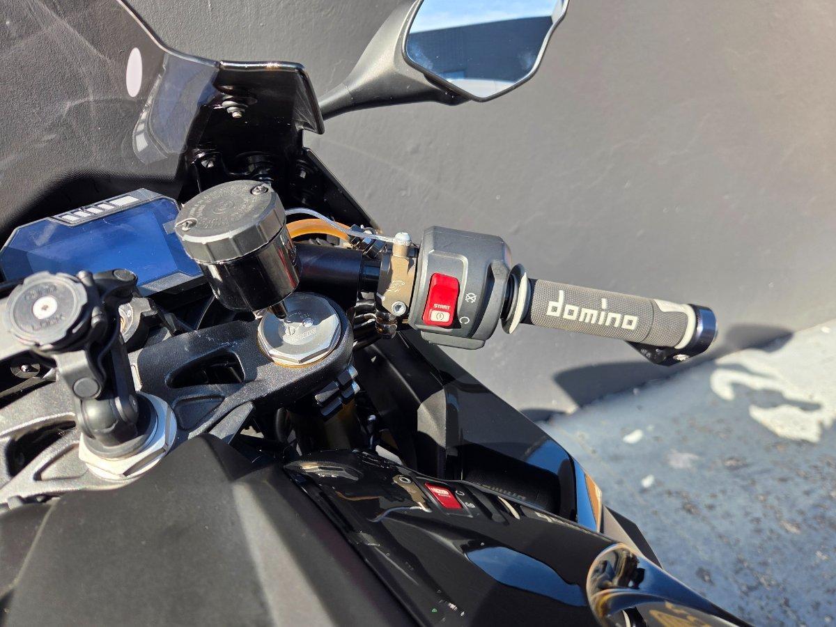 2016 HONDA CBR1000RR (FIREBLADE) SPORTS