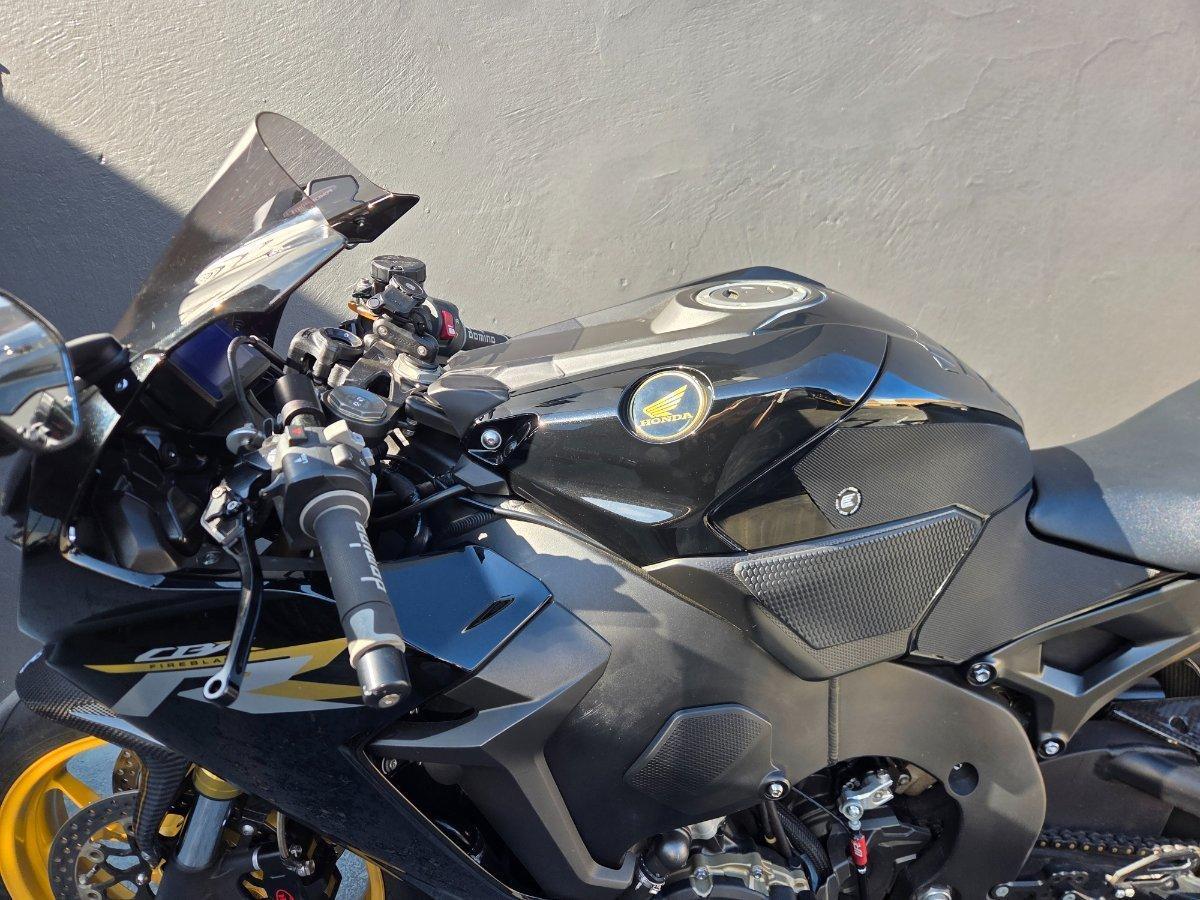 2016 HONDA CBR1000RR (FIREBLADE) SPORTS