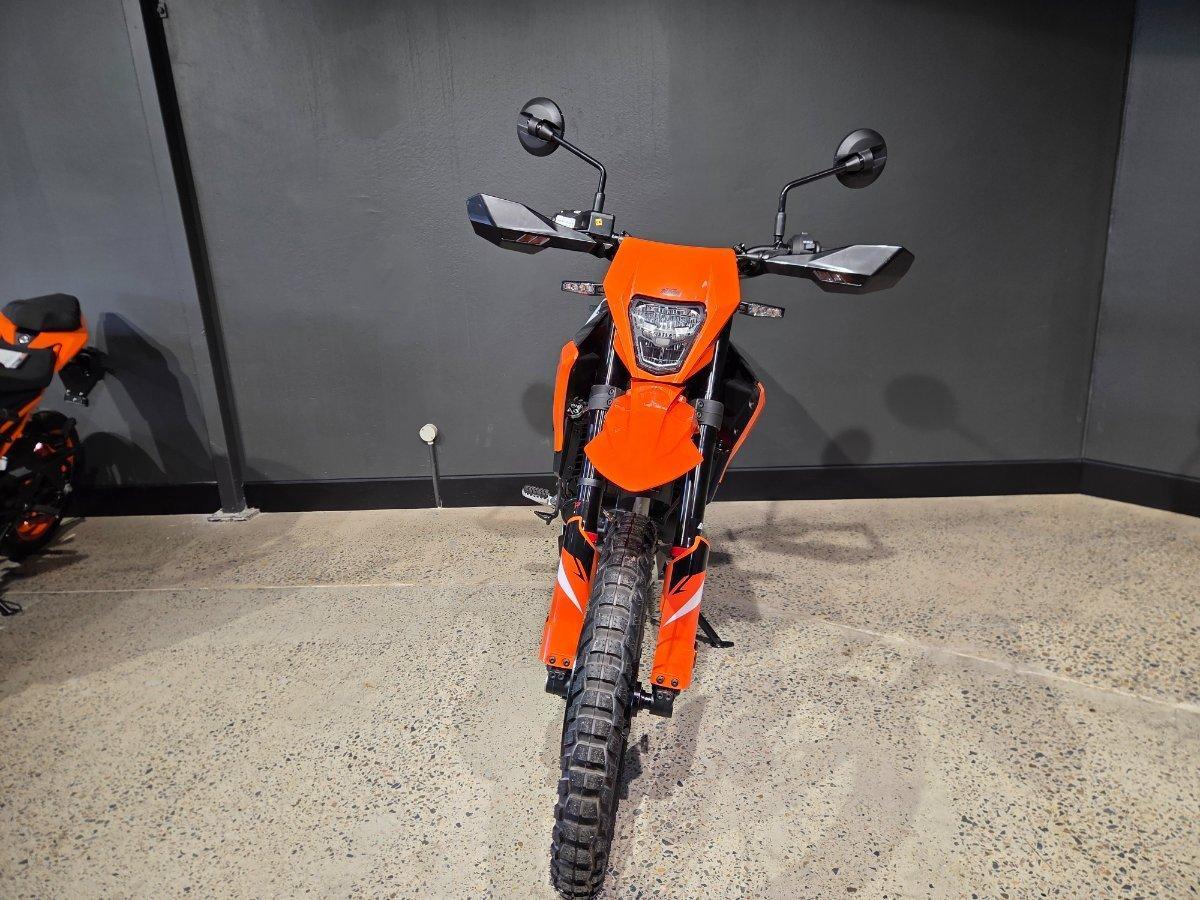 2025 KTM 390 ENDURO R DUAL SPORTS