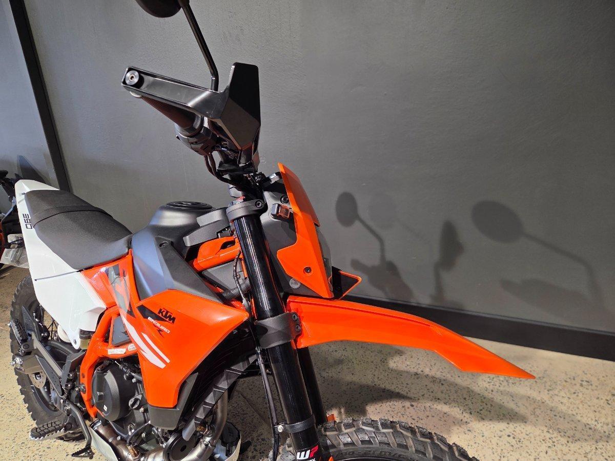 2025 KTM 390 ENDURO R DUAL SPORTS