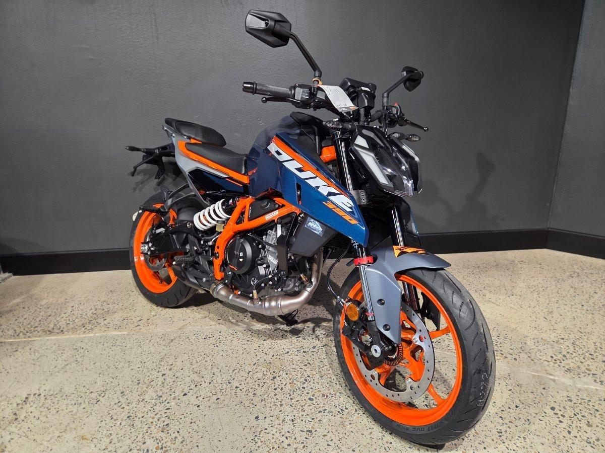 2025 KTM 390 DUKE ROAD