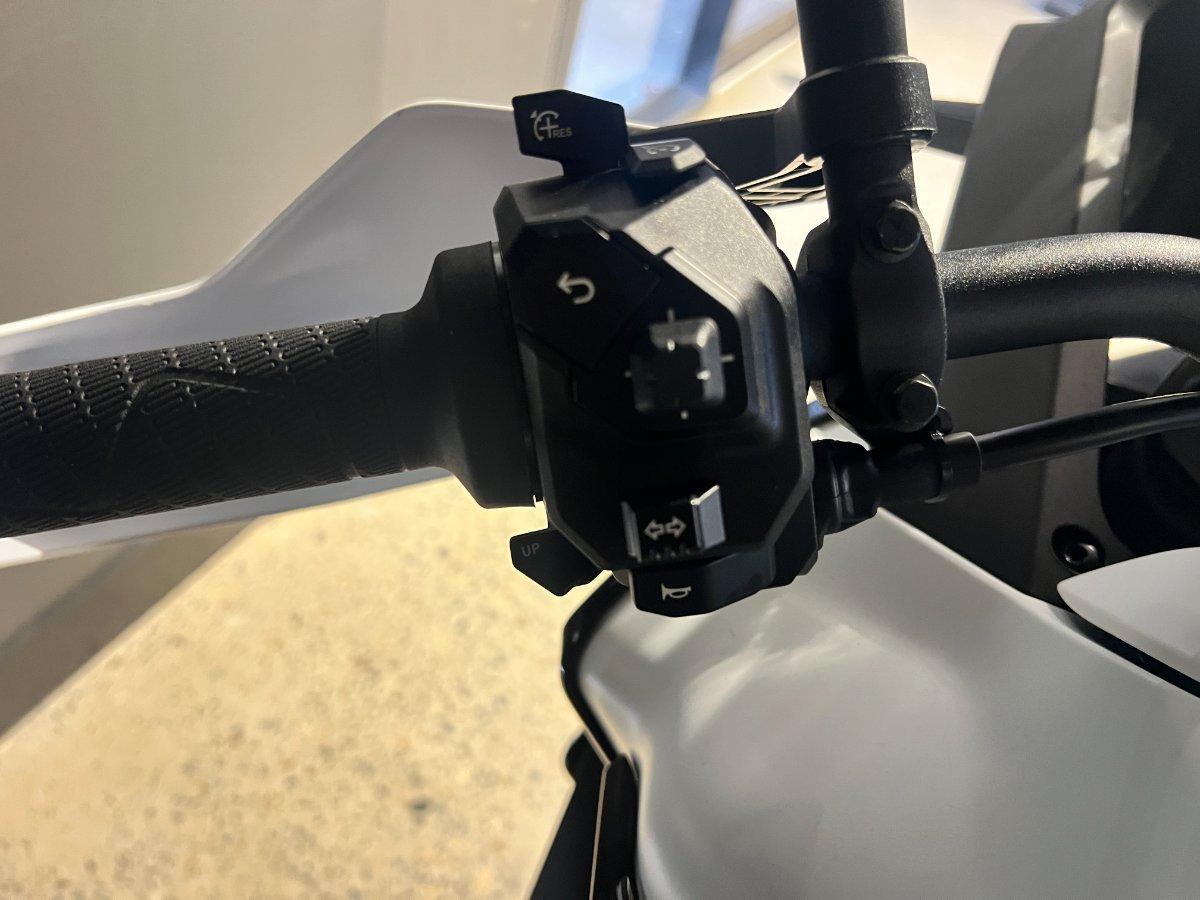 2026 KTM 1390 SUPER ADVENTURE S DUAL SPORTS