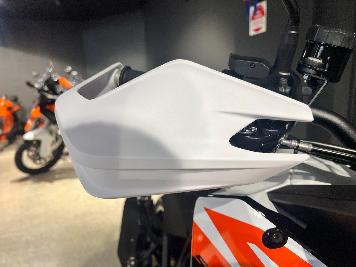 2026 KTM 1390 SUPER ADVENTURE S DUAL SPORTS