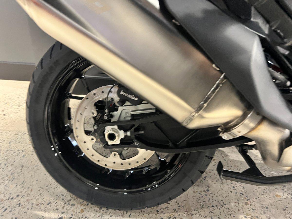 2026 KTM 1390 SUPER ADVENTURE S DUAL SPORTS