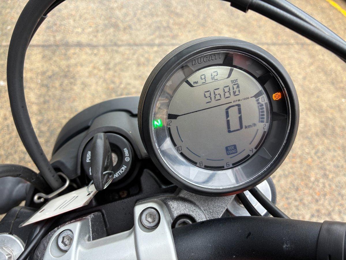2016 DUCATI SCRAMBLER SIXTY2 SPORTS